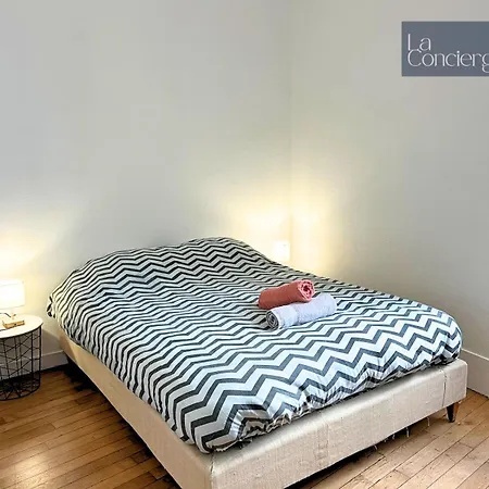 La Porte Magenta - Plein Centre - Laconciergerie *